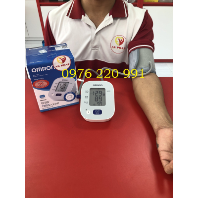 MÁY ĐO HUYẾT ÁP BẮP TAY TỰ ĐỘNG OMRON HEM-7143T1